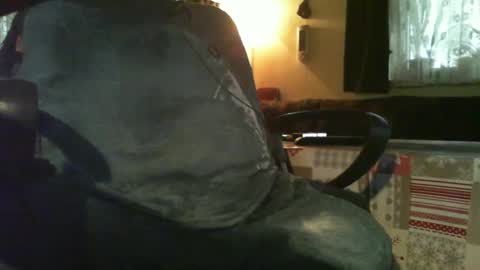 Snapshot of micha_48 chatting on 02-05-25, 08:00 Micha online show from 02-05-25, 08:00