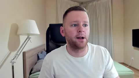 Snapshot of michael_birkin chatting on 12-22-24, 03:44 Michael Birkin online show from 12-22-24, 03:44