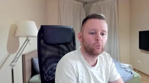 Snapshot of michael_birkin chatting on 01-26-25, 05:13 Michael Birkin online show from 01-26-25, 05:13