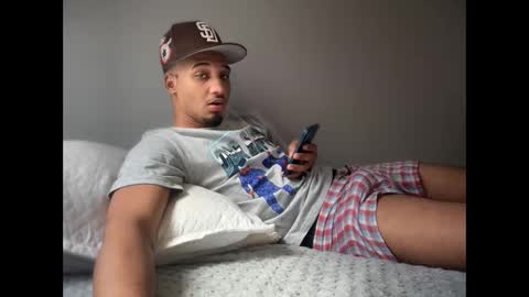 Angel online show from 02-14-25, 04:41