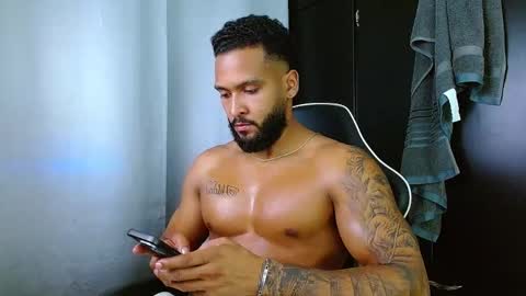 Snapshot of michael_maximo chatting on 02-22-26, 08:57 maximo online show from 02-22-26, 08:57