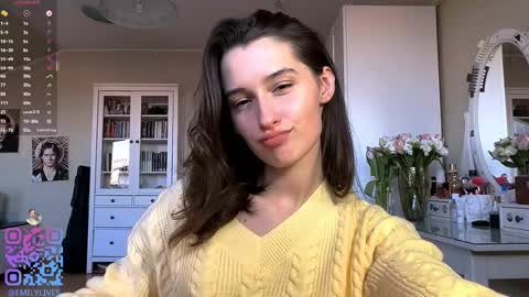 Snapshot of michael_pors chatting on 03-08-26, 02:10 Emily online show from 03-08-26, 02:10