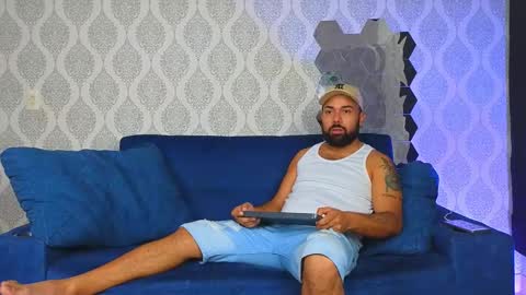 Snapshot of michaell_twink chatting on 03-04-25, 12:50 Michaell online show from 03-04-25, 12:50