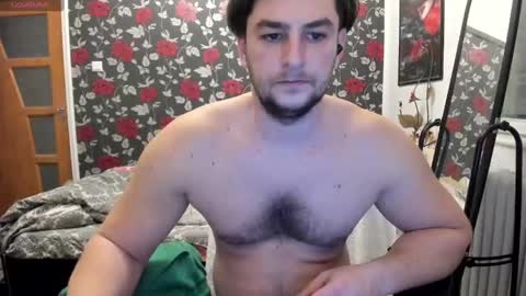 Snapshot of michaelragnar90 chatting on 01-07-25, 01:35 michaelragnar90 online show from 01-07-25, 01:35