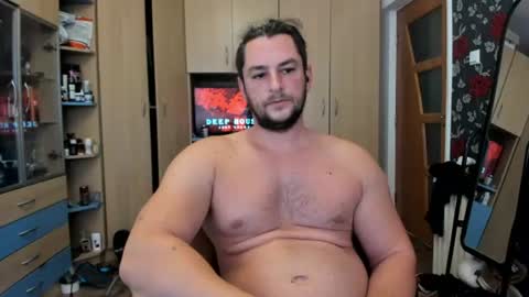 michaelragnar90 online show from 07-28-26, 05:58