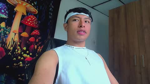 Snapshot of michaelstones chatting on 01-22-25, 02:24 michaelstones online show from 01-22-25, 02:24