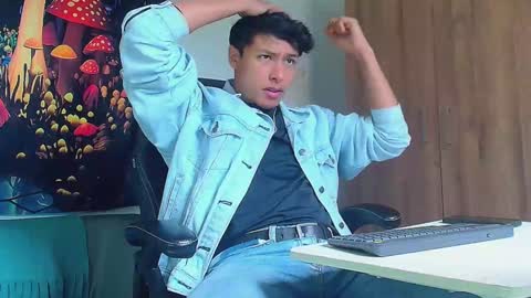 Snapshot of michaelstones chatting on 01-30-25, 01:53 michaelstones online show from 01-30-25, 01:53