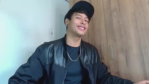 Snapshot of michaelstones chatting on 02-27-25, 02:54 michaelstones online show from 02-27-25, 02:54