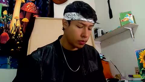 Snapshot of michaelstones chatting on 11-06-25, 03:02 michaelstones online show from 11-06-25, 03:02