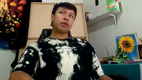 Snapshot of michaelstones chatting on 12-18-25, 04:13 michaelstones online show from 12-18-25, 04:13