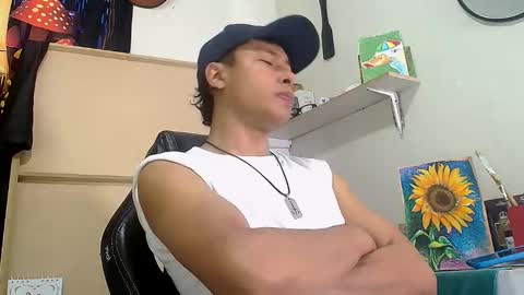 Snapshot of michaelstones chatting on 02-11-26, 06:02 michaelstones online show from 02-11-26, 06:02