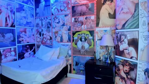 Snapshot of michel_lopez18 chatting on 02-06-25, 02:15 michel_lopez18 online show from 02-06-25, 02:15