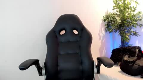 Snapshot of michel_lopez18 chatting on 09-19-25, 11:11 michel_lopez18 online show from 09-19-25, 11:11