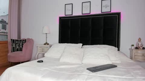 michel_owens online show from 03-12-26, 12:00