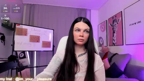 Snapshot of michela_fruet chatting on 12-02-25, 01:00 Kate online show from 12-02-25, 01:00