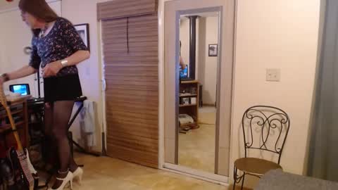 Snapshot of michelle209 chatting on 03-03-25, 11:22 Michelle online show from 03-03-25, 11:22