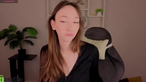 Snapshot of michelle__allen chatting on 01-09-26, 01:08 Michelle online show from 01-09-26, 01:08