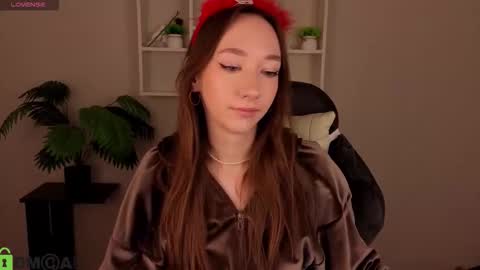 Snapshot of michelle__allen chatting on 01-17-26, 01:10 Michelle online show from 01-17-26, 01:10