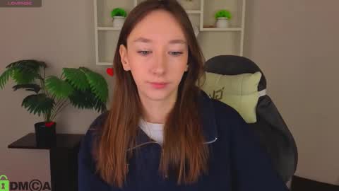 Snapshot of michelle__allen chatting on 02-12-26, 01:11 Michelle online show from 02-12-26, 01:11