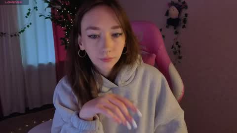 Michelle online show from 05-17-26, 01:03