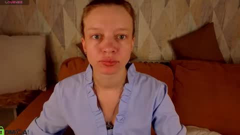 Snapshot of michelle_blond chatting on 06-09-26, 01:06 michelle_blond online show from 06-09-26, 01:06