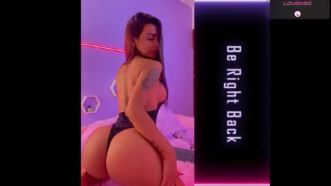 michelle_madson_ online show from 10-24-25, 01:29