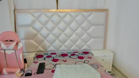 michelleblair1 online show from 07-27-26, 01:07