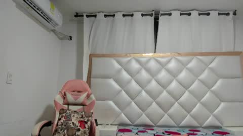 michelleblair1 online show from 08-03-26, 01:05
