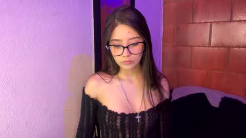 michellepetitte online show from 08-05-26, 03:31