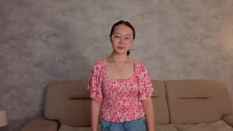 Snapshot of michellespinn chatting on 07-08-26, 03:49 Mio online show from 07-08-26, 03:49