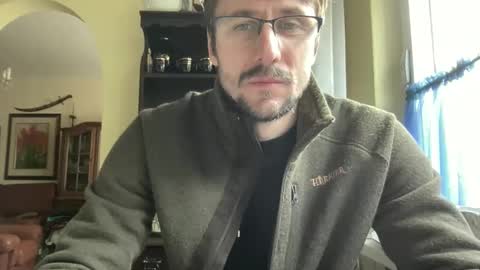 Snapshot of michgabo chatting on 12-01-25, 09:47 michgabo online show from 12-01-25, 09:47