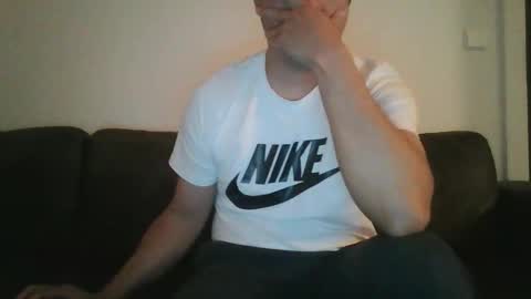 michi1368 online show from 05-11-26, 08:17