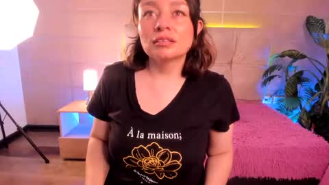 michonne_09 online show from 06-15-26, 09:17