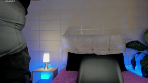 Snapshot of michonne_k chatting on 10-03-25, 08:17 Michonne online show from 10-03-25, 08:17
