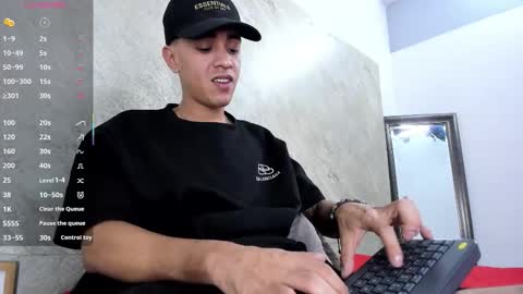 mick_lollipopp online show from 03-17-26, 08:34