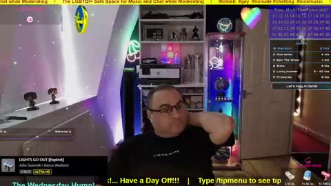 Professional Moderator  Mick Mickey online show from 05-06-26, 04:12