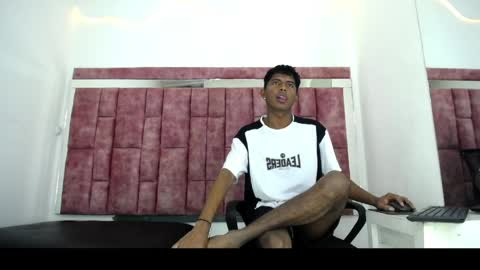 Mick storm online show from 04-07-26, 07:14