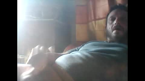 Snapshot of mickael236 chatting on 01-17-25, 10:33 mickael236 online show from 01-17-25, 10:33