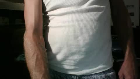 Snapshot of mickey85knoxx chatting on 09-26-25, 03:10 mickey85knoxx online show from 09-26-25, 03:10