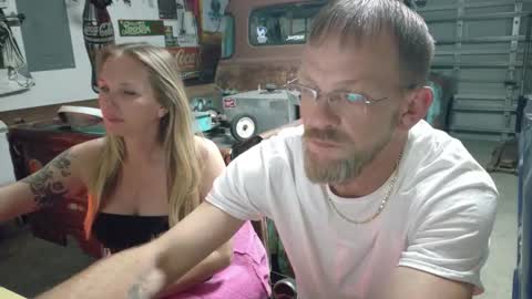 Snapshot of mickey85knoxx chatting on 02-08-26, 06:39 mickey85knoxx online show from 02-08-26, 06:39