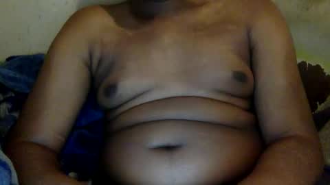 Snapshot of mickkzzx chatting on 03-04-25, 12:50 mickkzzx online show from 03-04-25, 12:50