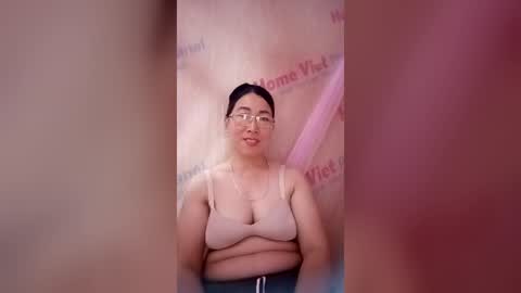 Snapshot of mickye00 chatting on 07-01-26, 02:13 Miky online show from 07-01-26, 02:13