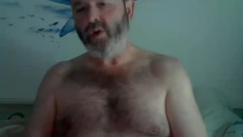 Snapshot of midhir chatting on 02-17-25, 05:43 kike online show from 02-17-25, 05:43