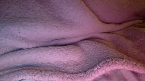 Snapshot of midiin chatting on 09-28-25, 03:56 midiin online show from 09-28-25, 03:56