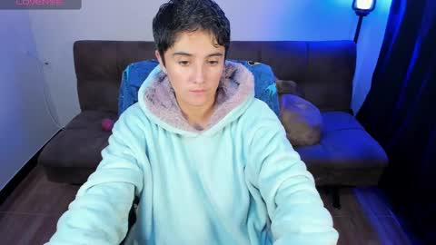 Blue online show from 01-23-25, 06:06