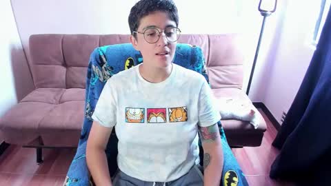 Blue online show from 01-06-26, 03:27