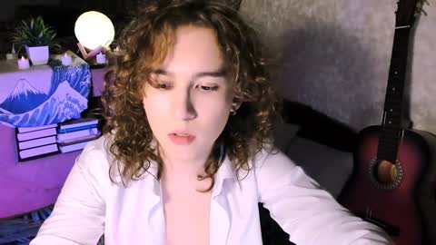 Max online show from 02-06-25, 03:09