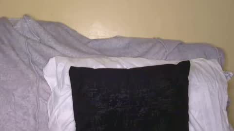 Kelly online show from 11-28-25, 02:58