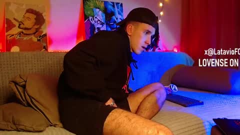 Snapshot of midnighter__ chatting on 03-07-25, 01:20 Alexey or just Alex online show from 03-07-25, 01:20