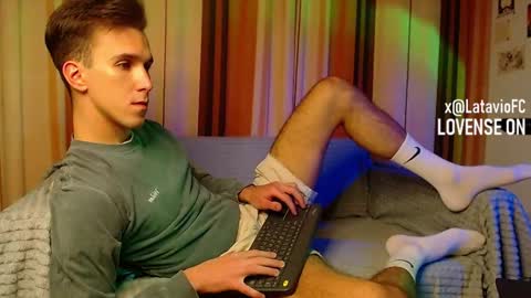 Snapshot of midnighter__ chatting on 11-01-25, 11:18 Alexey or just Alex online show from 11-01-25, 11:18